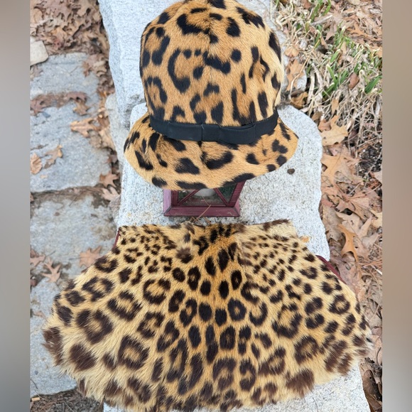 Vintage Accessories - Vintage Leopard REAL FUR Bucket Hat